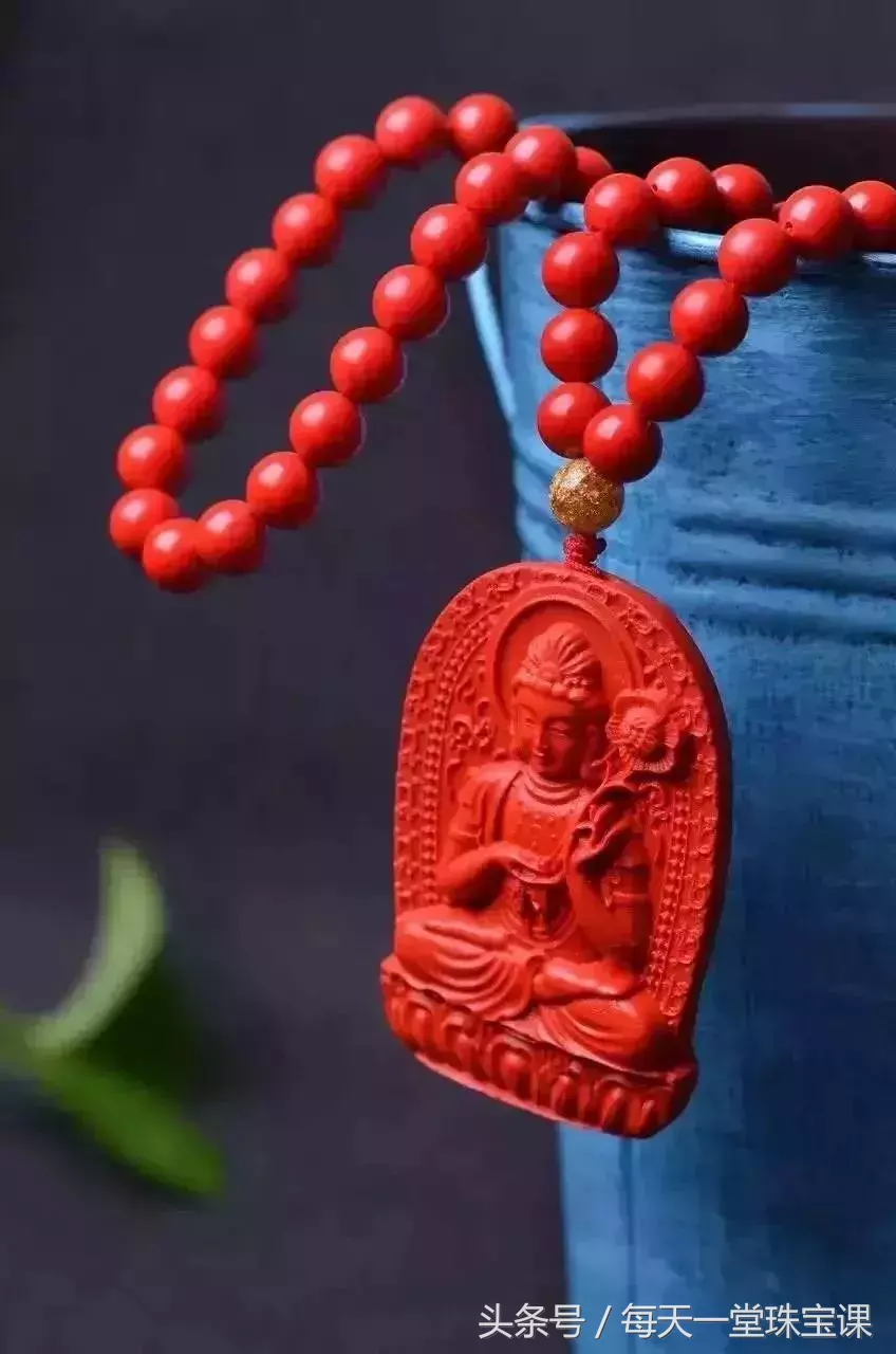 朱砂是什么材质;黄色朱砂是什么材质（黄色朱砂叫什么）