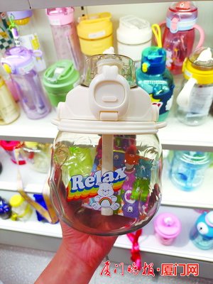 100毫升水杯图片:100毫升量杯图片（100毫升水杯图片:100毫升量杯图片区别）