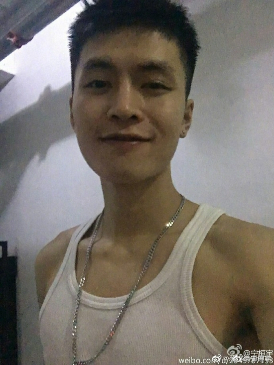 与天娱合约到期 宁桓宇发文：感谢八载给予的关爱（宁桓宇和老婆综艺）