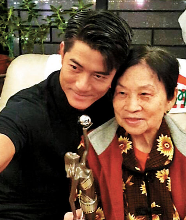 郭富城母亲去世享年90多岁 葬礼定于3月4日举行（郭富城妈妈生了几个孩子）