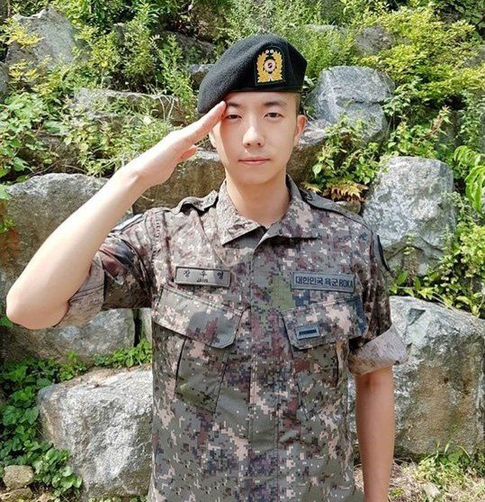 在家退伍第一人!受疫情影响张祐荣休假中直接退伍（张祐荣入伍时间）