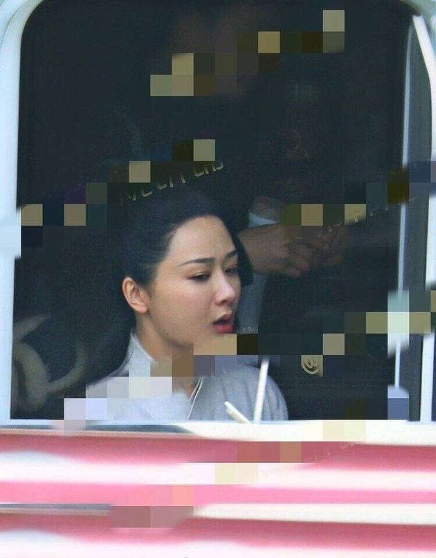 杨紫《青簪行》正面路透照曝光 古装扮相简单朴素（杨紫青簪行造型）