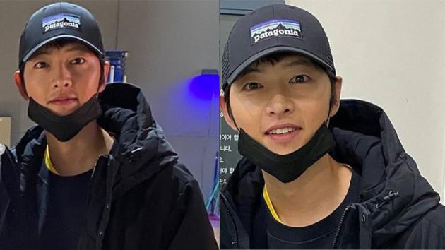 宋仲基低调现身剧院力挺好友 亲民合照被赞帅哥（宋仲基专访）