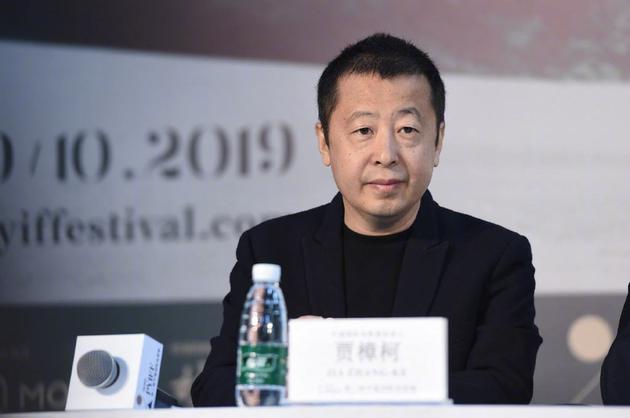 贾樟柯呼吁不要屏摄:电影工作者的劳动需得到尊重（贾樟柯电影工作室）