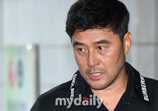 韩星崔民秀报复驾驶判缓刑 曾指对方逃逸被拆穿（韩国国宝级男演员崔民秀）